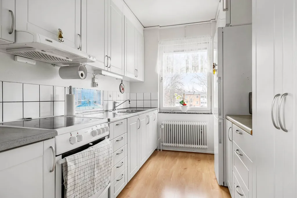 Cuisine - Apartment with Balcony in Vänersborg