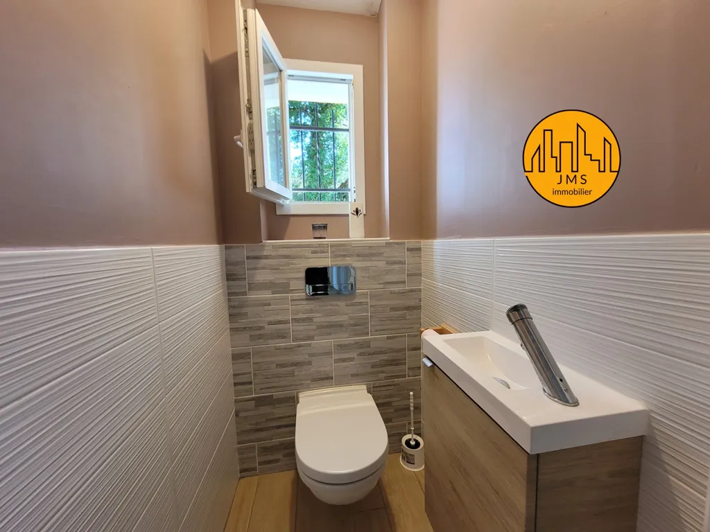 Bagni - Contemporary House with Pool in Couzon