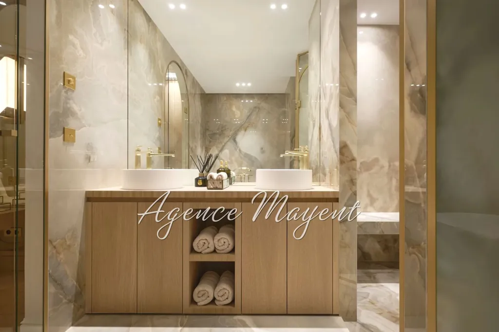 Salles de bain - Appartement Luxe avec Vue Mer à Cannes