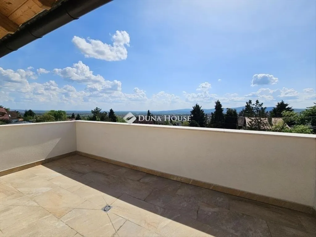 Terrass - Panoramic Pool House in Szentendre