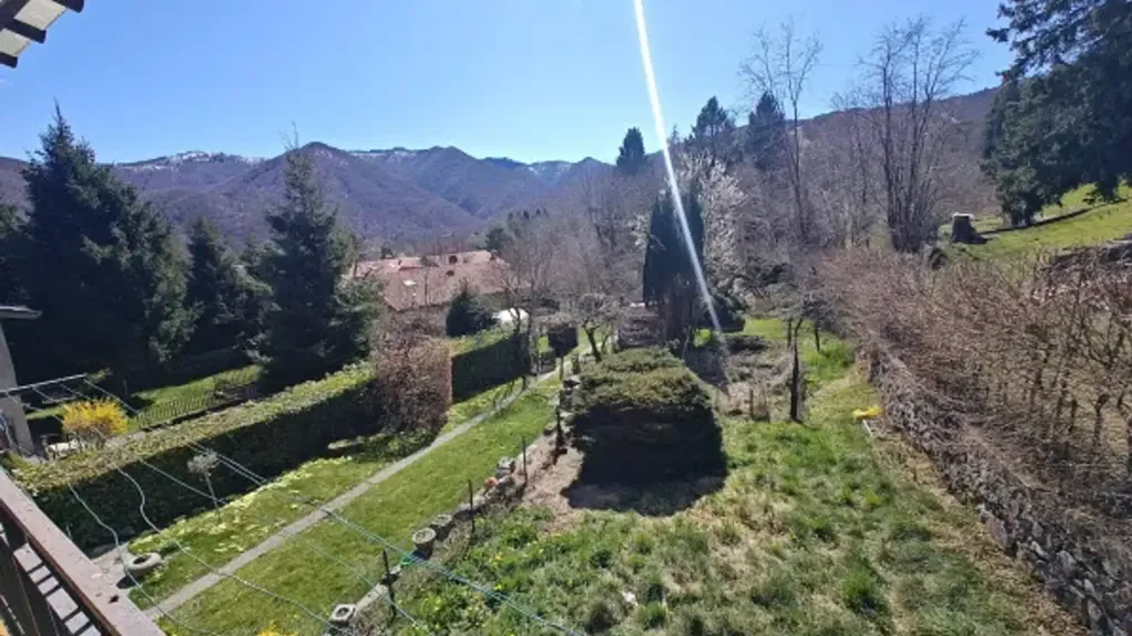 Aed - Historic Terraced House with Garden in Lanzo d'Intelvi