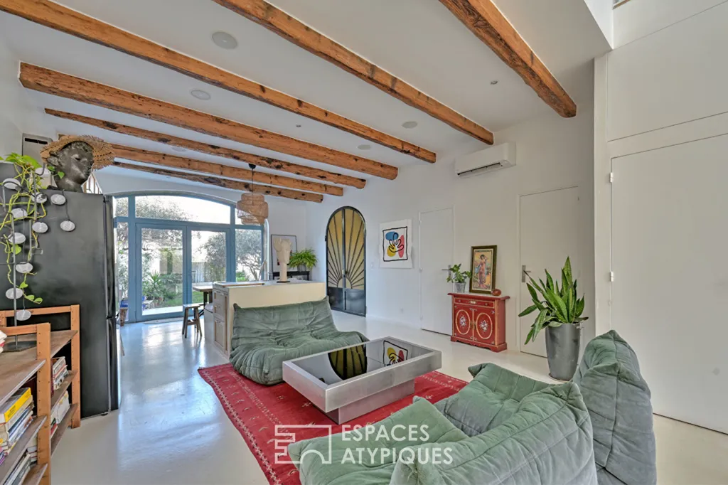 Elutuba - Renovated Village House with Artistic Features in Codognan