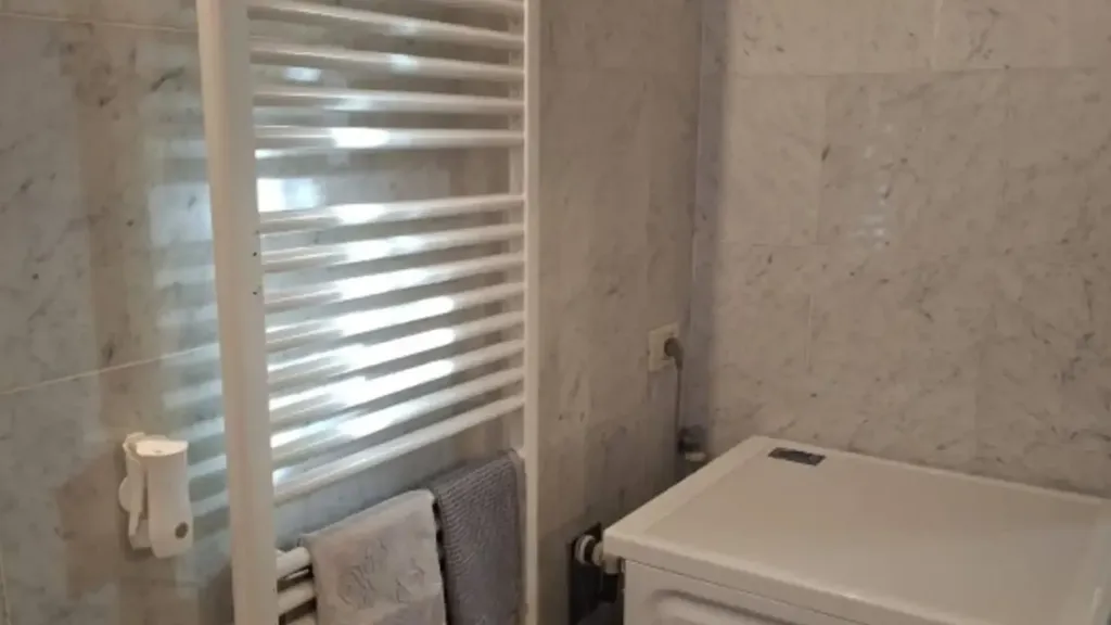Bathrooms - 3-room house in IT