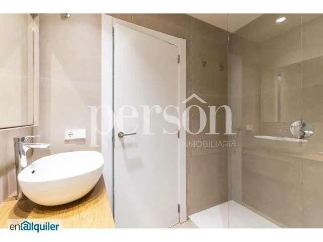 Vannitoad - Modernised Apartment with Air Conditioning in L'Eixample