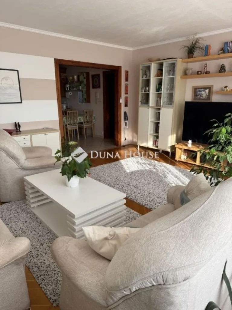 Living Room - Modern Flat with Balcony in Budapest XVI