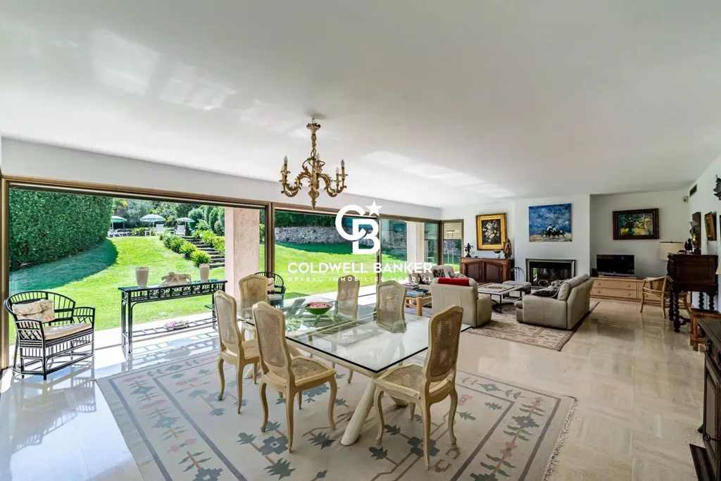 Salle à manger - Villa Provençale avec Piscine au Cap d'Antibes