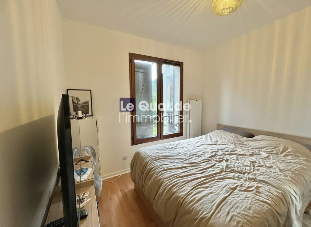 Magamistoad - Renovated 2-Bed Flat with Balcony in Crolles
