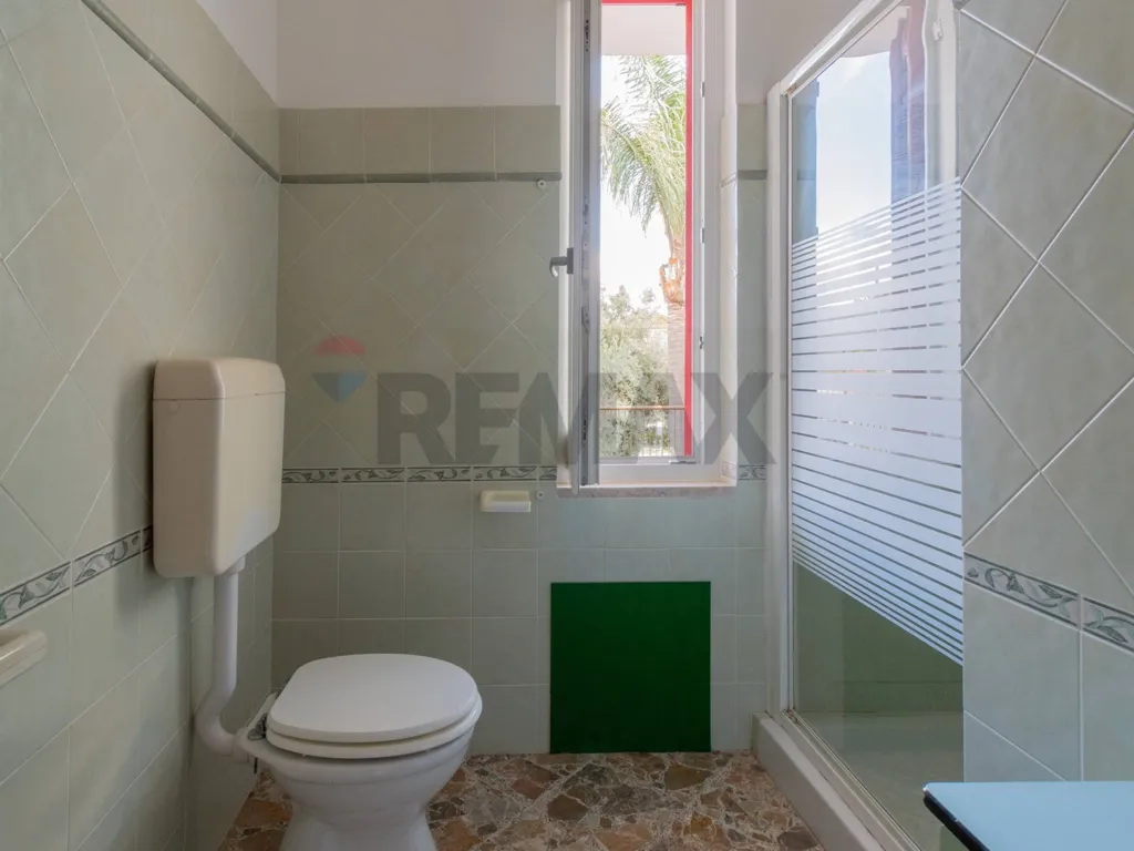 Salles de bain - Villa Portion with 360° Views in Villagrazia
