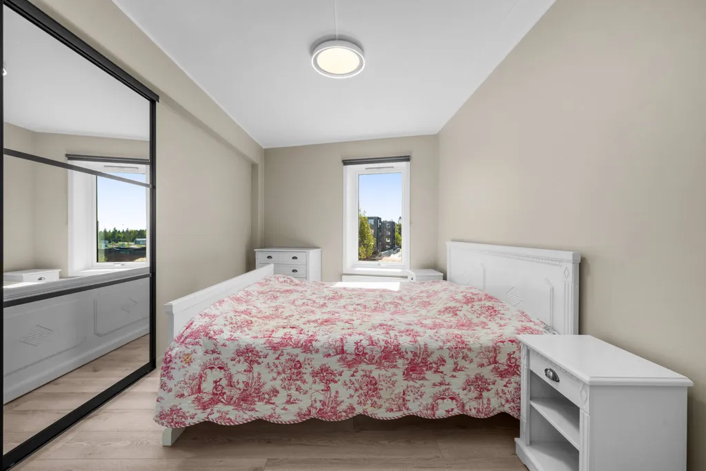 Magamistoad - Modern 4-Bedroom Flat in Nannestad