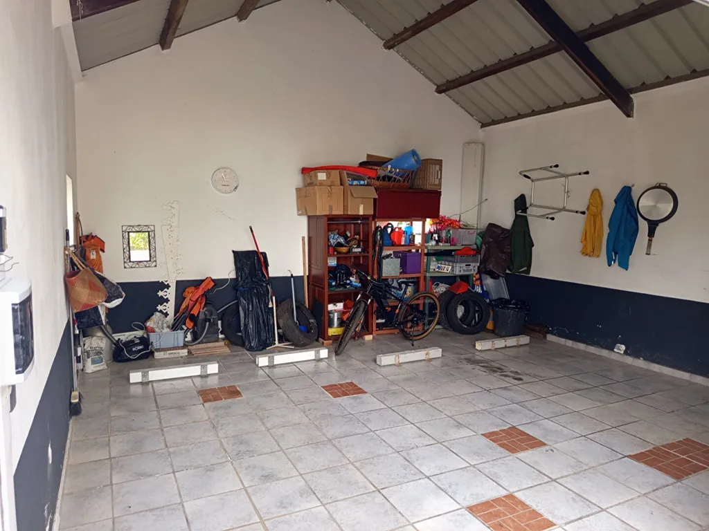 garage