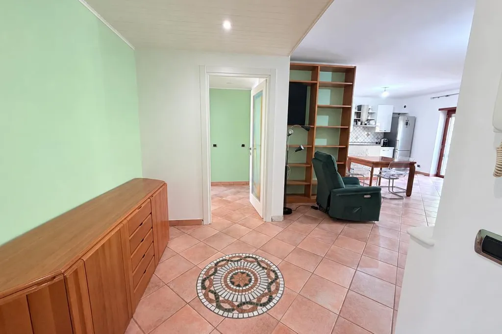 Entrée - Rusticated Apartment with Large Terrace in Genzano di Roma