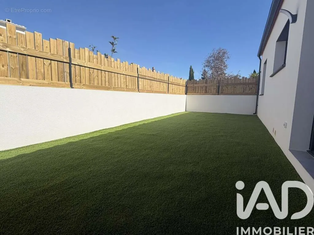 Aed - New Villa with Garden in Toulouges