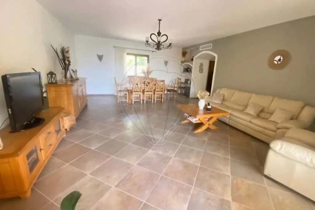 Elutuba - Panoramic Villa in Coursegoules