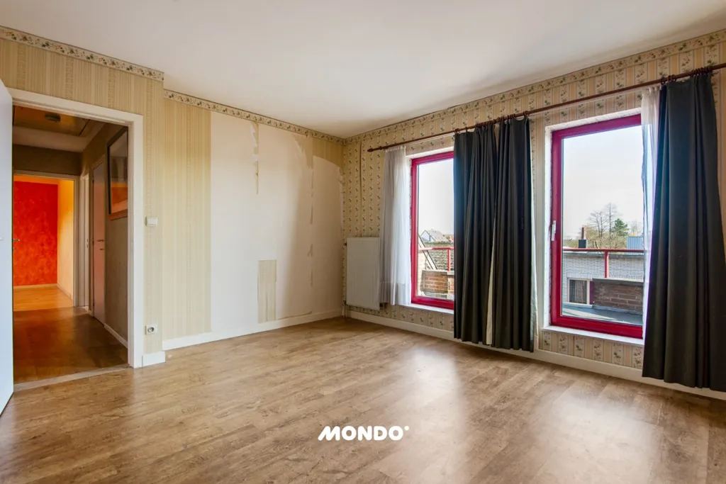 Pièces - Appartement Duplex avec Balcon au Cœur de Willebroek