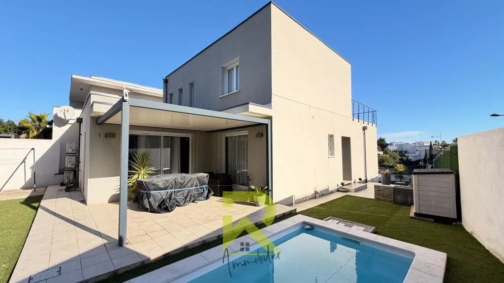 Piscine - Villa Contemporaine avec Piscine près d'Agde
