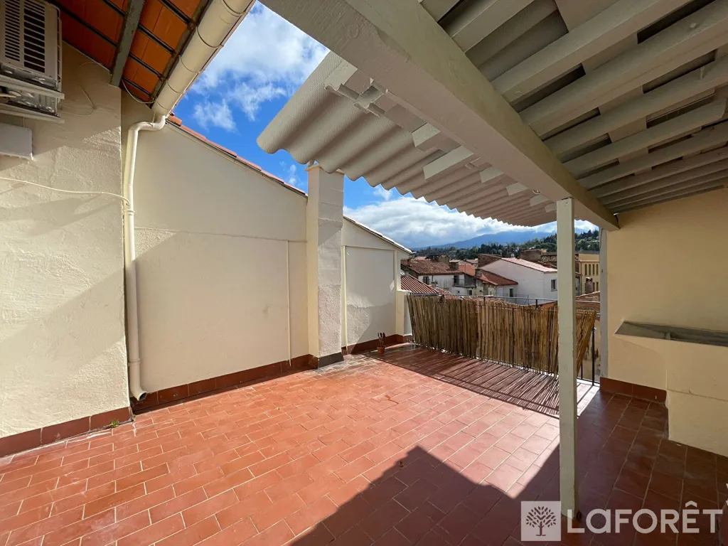 Terrasse - Studio avec Terrasse et Vue Montagne en Centre-Ville