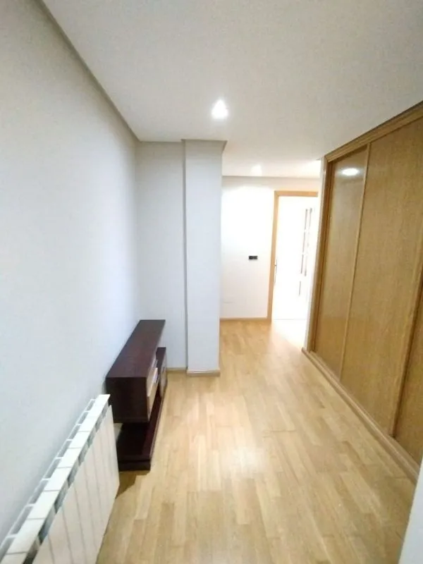 Entrée - Duplex with Terrace in Villaquilambre
