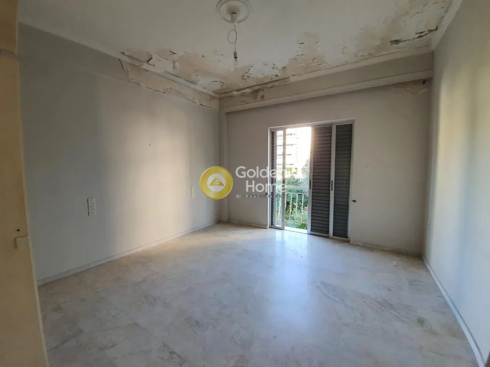 Rooms - Building with Shop in Arói, Patras