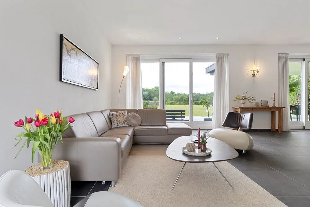 Elutuba - Eco-Friendly Villa with Solar Panels in Venlo