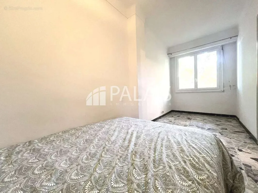 Chambres - Appartement 2 pièces avec cave à Nice Ouest