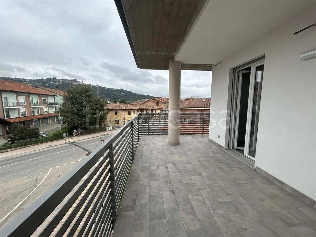 Balcon - New Class A4 Apartment with Terraces near Alba
