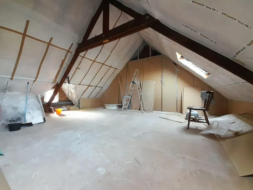 Pièces - Wohnung mit Energieeffizienz nahe dem Zentrum
