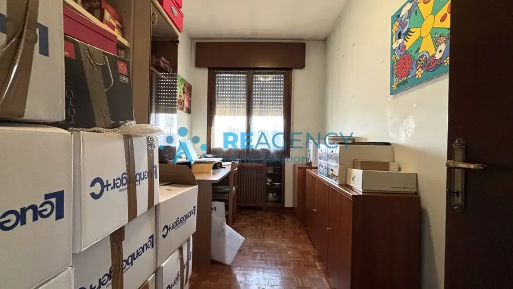 Kabinet - Apartment with Terrace in Creazzo