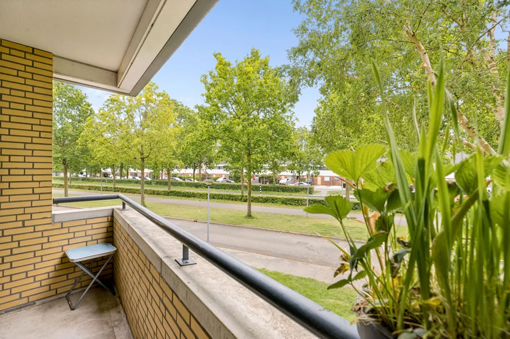 Rõdu - Modern Flat with Balcony in Almere
