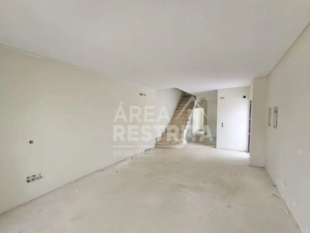 Séjour - Contemporary Semidetached House in Seixal