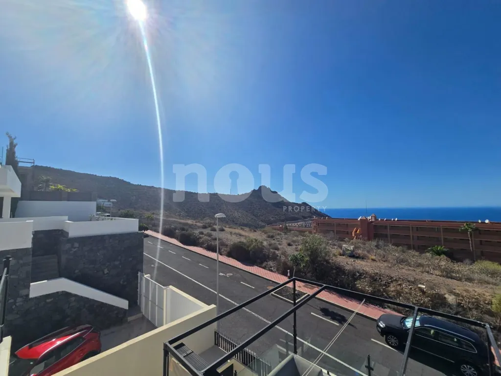 Balcon - Detached Villa with Pool and Ocean Views, Costa Adeje