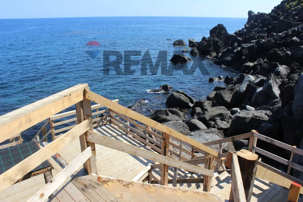 Terrass - Two-Bedroom Apartment with Sea View in Acireale