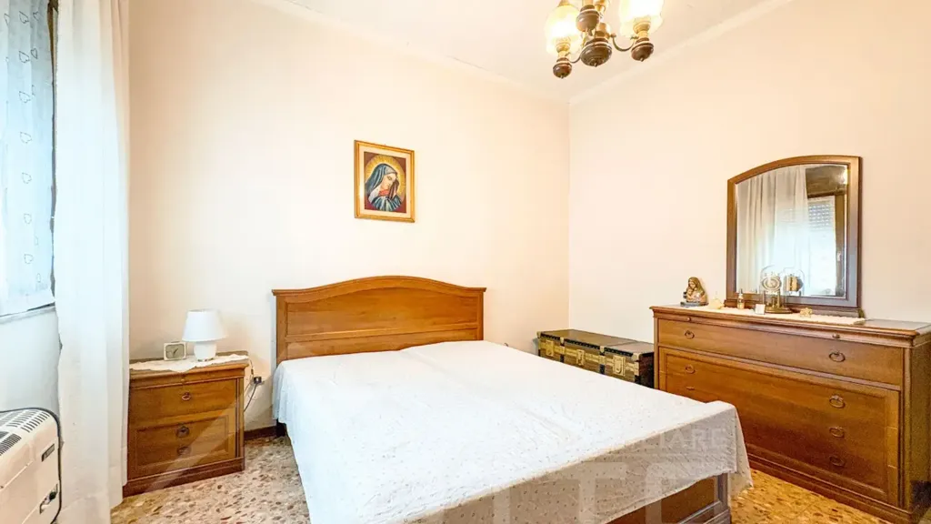 Chambres - Terraced Villa to Renovate in Cavaglio D'Agogna