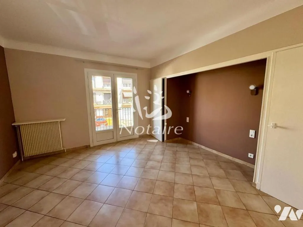 Stanze - 4-Piece Apartment with Balcony in Perpignan