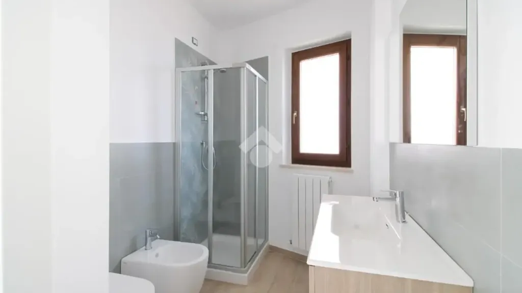 Salles de bain - Trilocale with Private Garden in Monte Urano