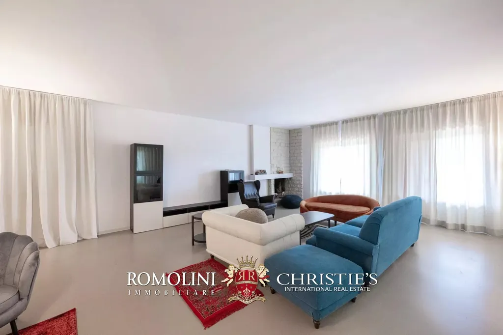 Living Room - Villa with Pool and Olive Grove in Sinalunga, Tuscany