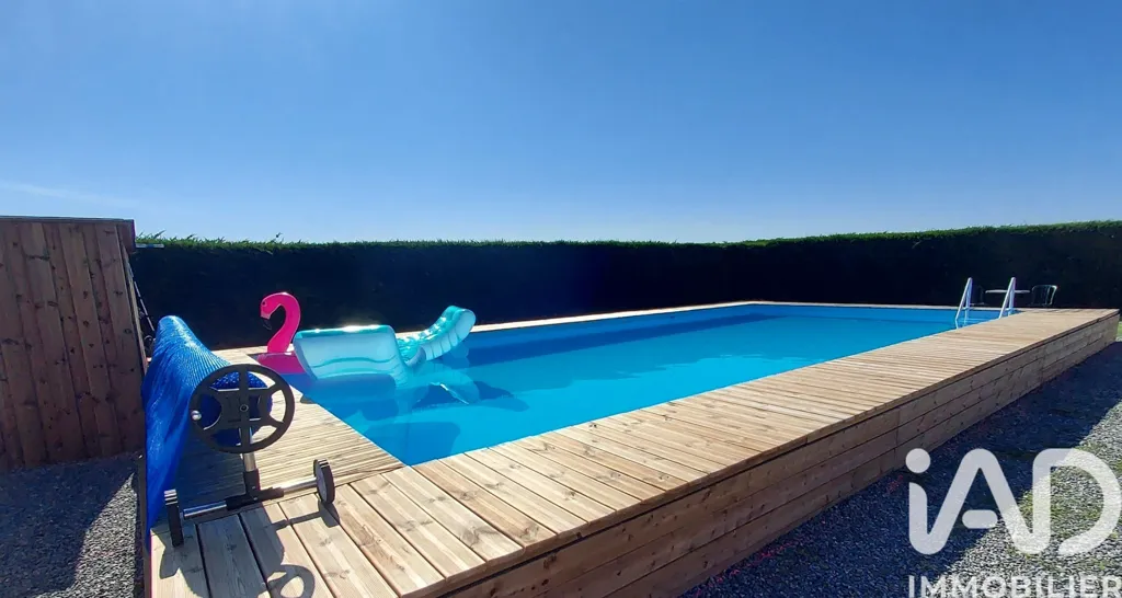 Bassein - Architectural Villa with Pool in Neuillé-Pont-Pierre