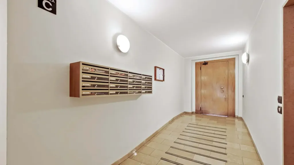 Entrée - Studio Flat with Open Kitchen in Milan
