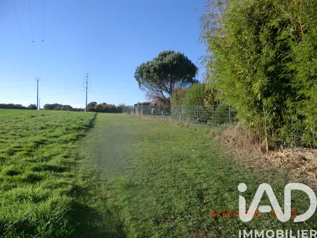 Jardin - Terrain à Bâtir de 2364m² à Lannemezan