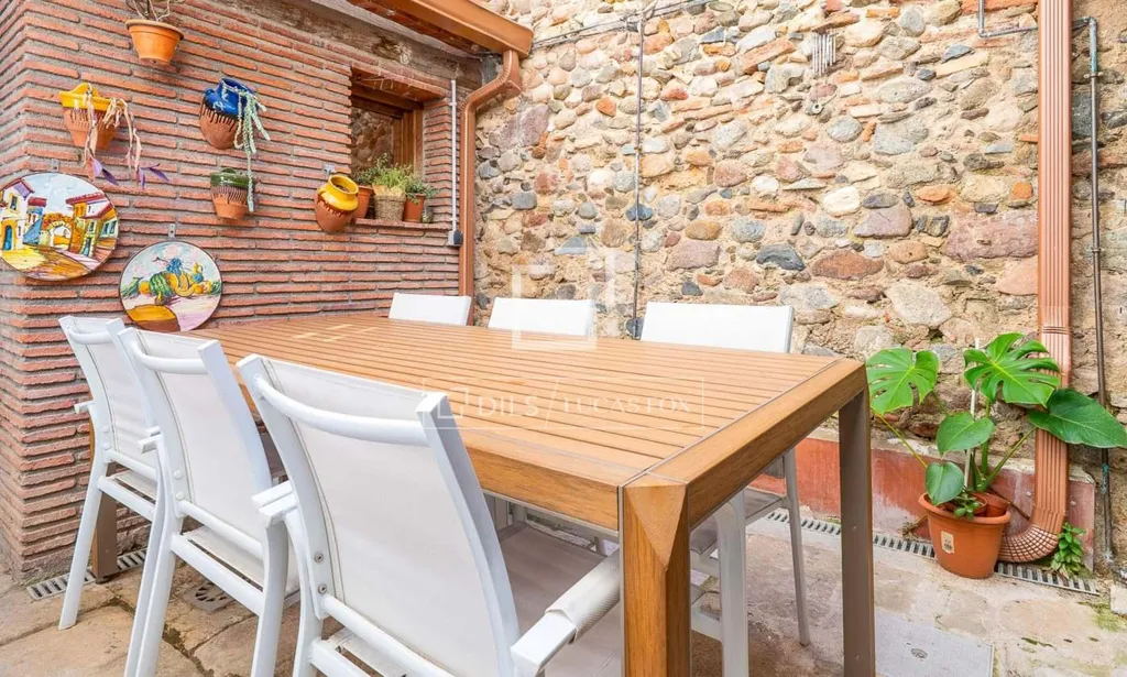 Giardino - Stone Villa with Tourist License in Cambrils