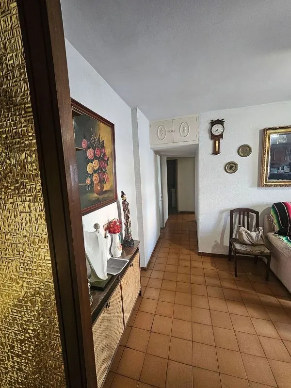 hallway_entrance