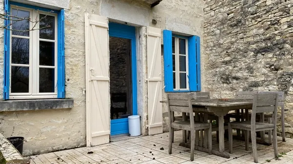 Terrazza - Village House with Granges in Sarry