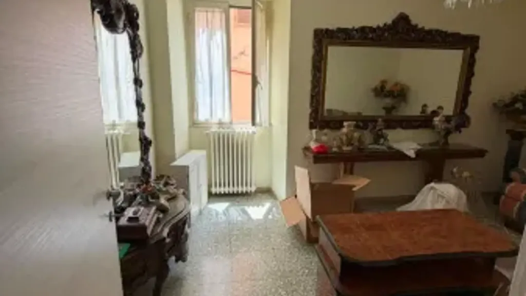 Séjour - Rear-Facing Apartment in Frosinone Centre