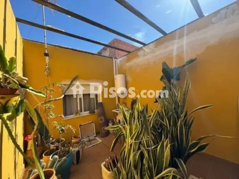 Jardin - Duplex with Garage in Barrio de los Institutos