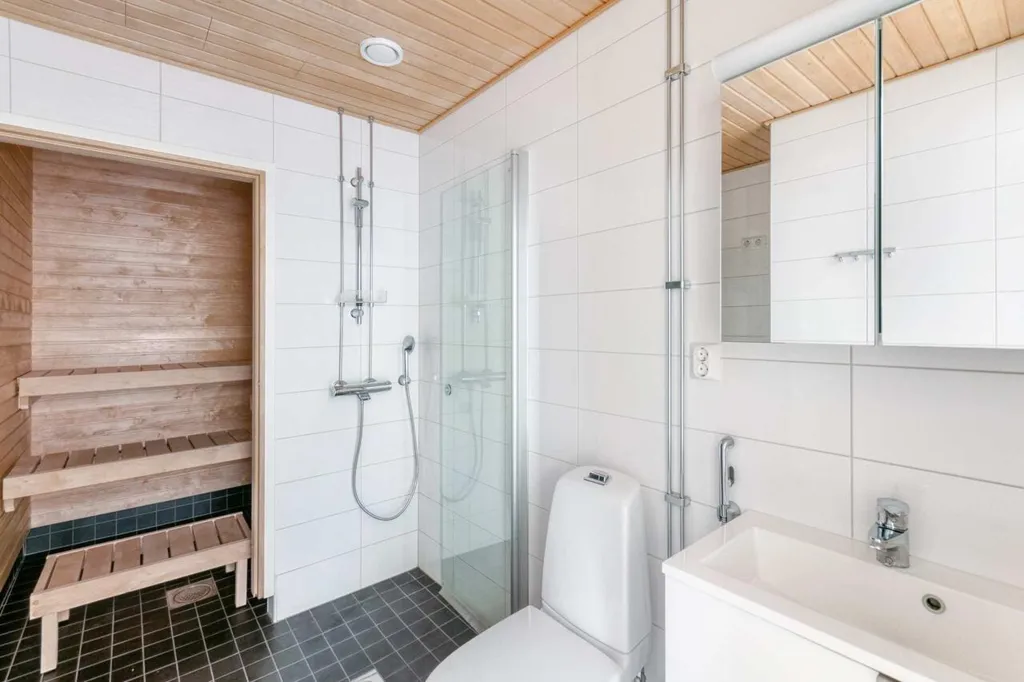 Salles de bain - Modern Flat with Sauna in Haaga, Helsinki
