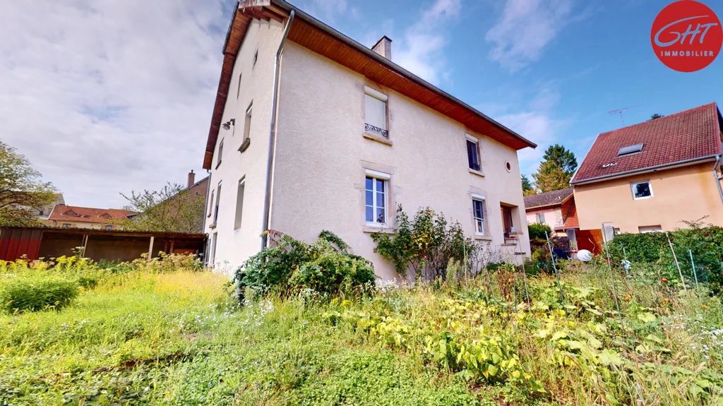 Jardin - Maison en Pierre au Charme de l'Ancien à Serre-les-Sapins