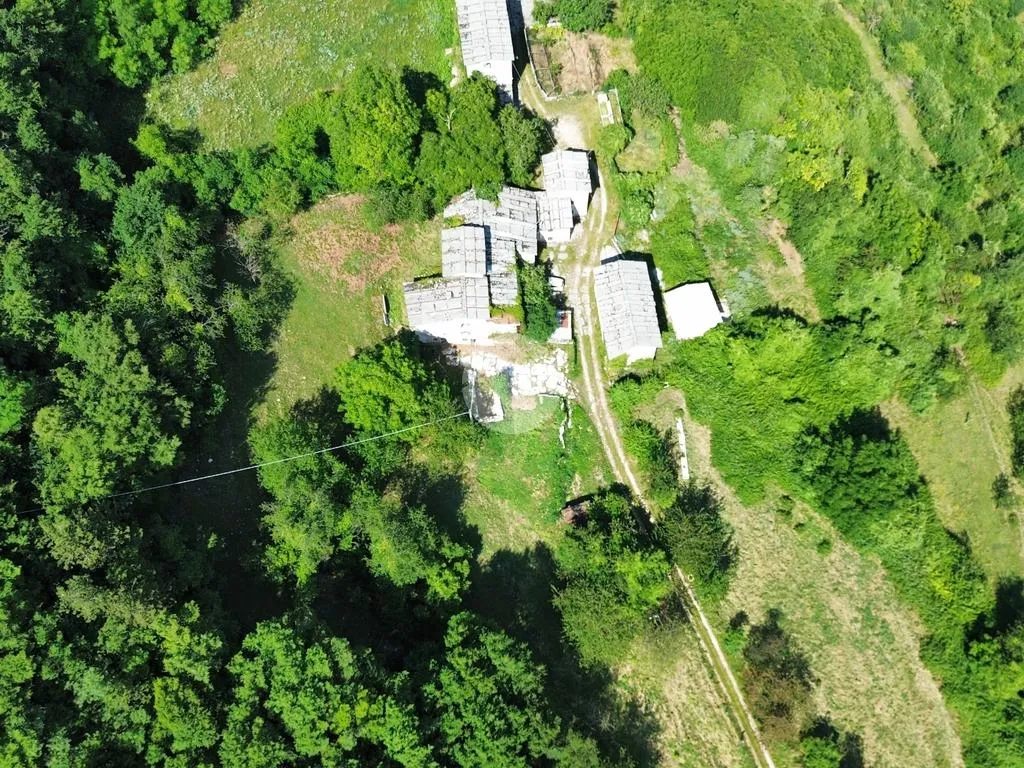 Vue aérienne - Rustic Home with Large Land in Fumane