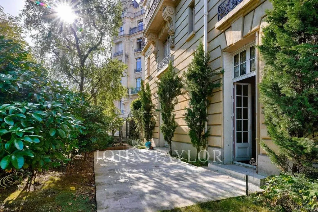 Extérieur - Appartement Luxueux avec Jardin Privé à La Muette