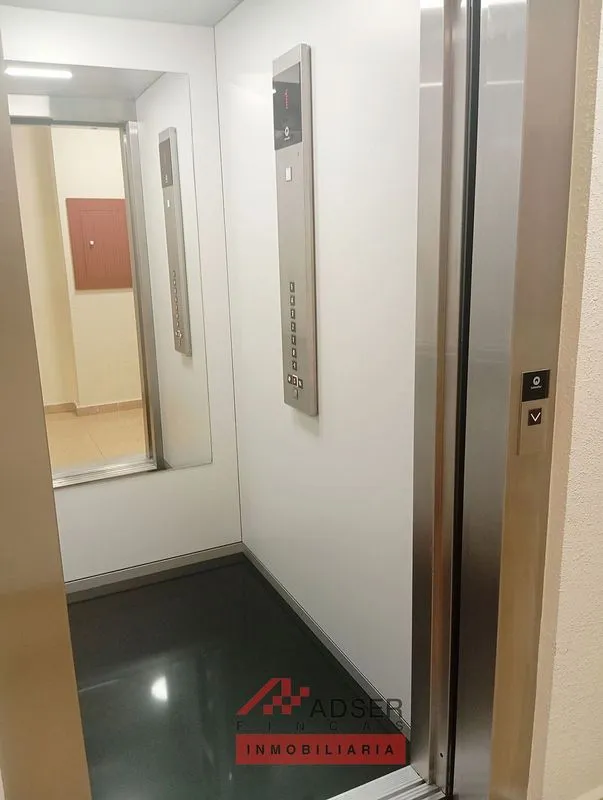 hallway_entrance