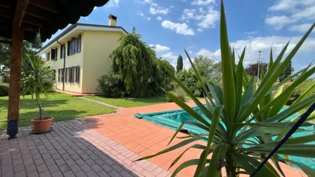 Piscine - Panoramic Villa with Pool in Verona