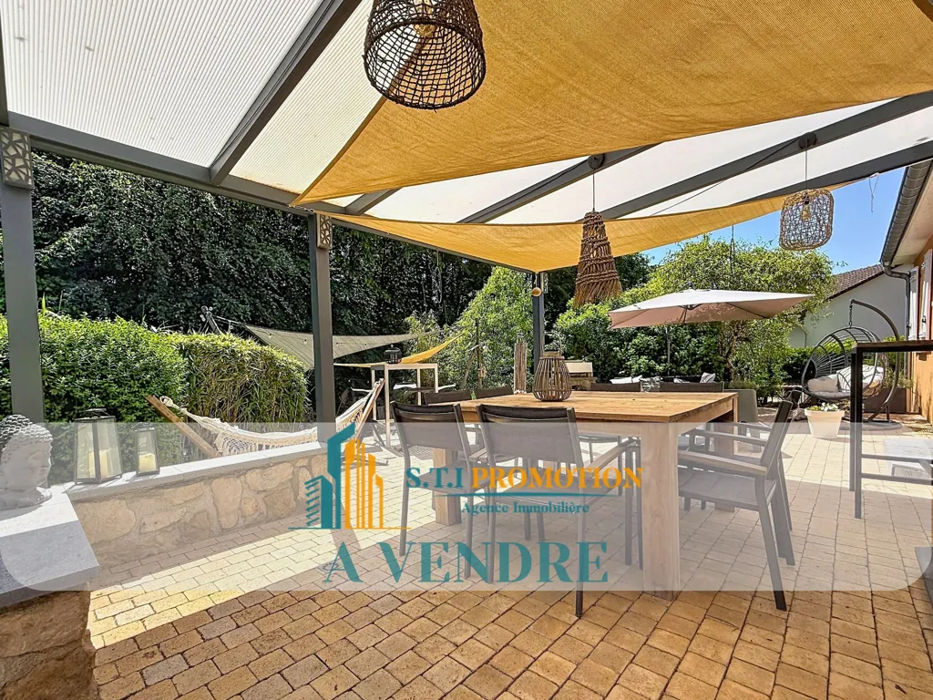 Terrazza - House with Pool in Tiercelet